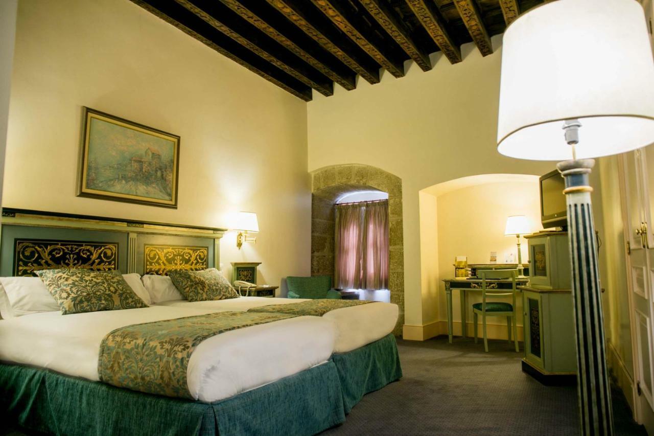 Palacio De Los Velada Ávila Luaran gambar